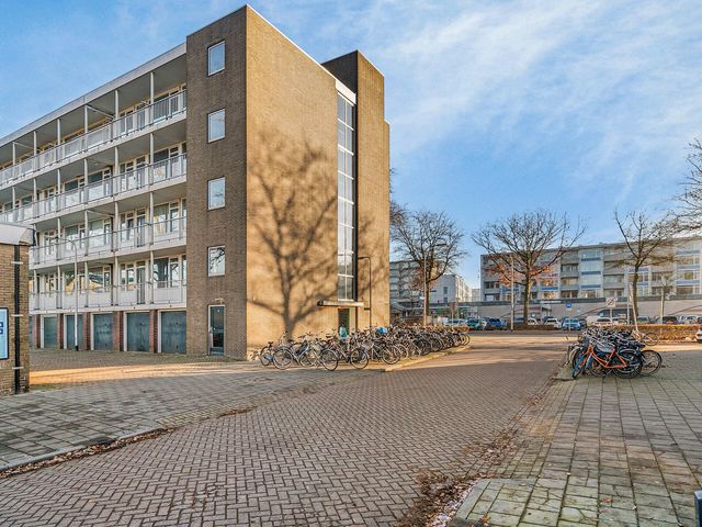 Statenlaan 85, Tilburg