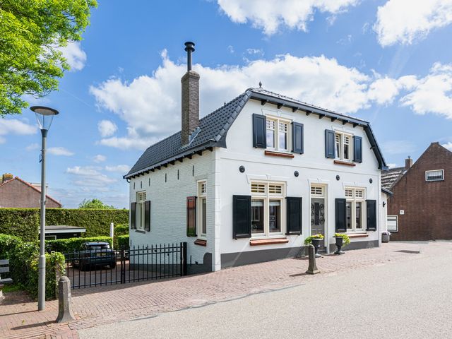 Dorpsweg 33, Hoogblokland