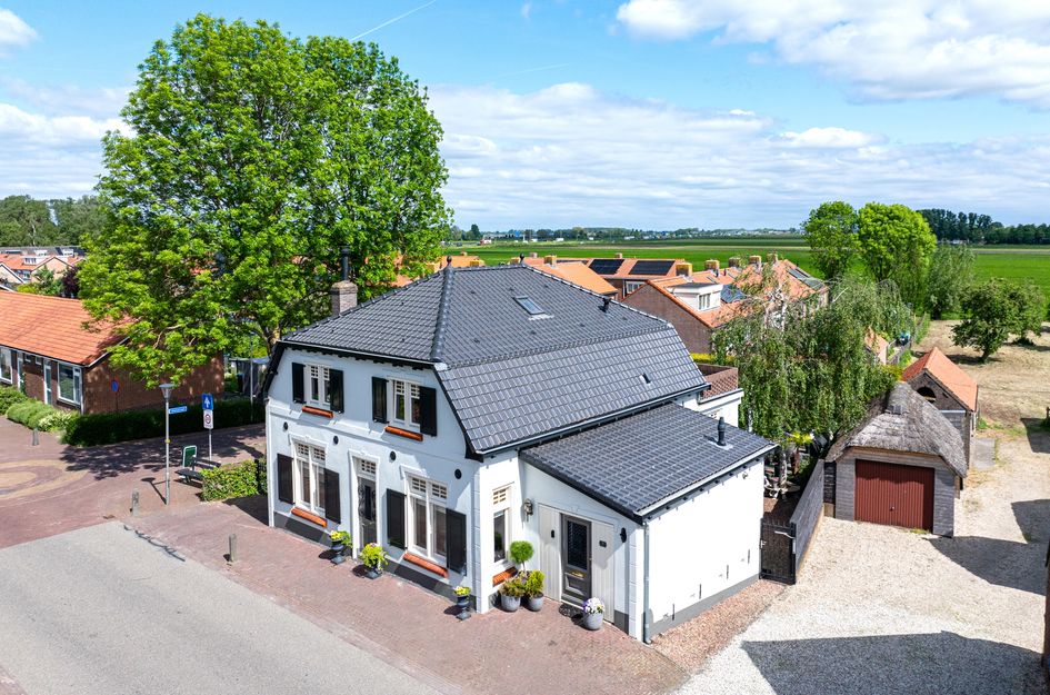 Dorpsweg 33