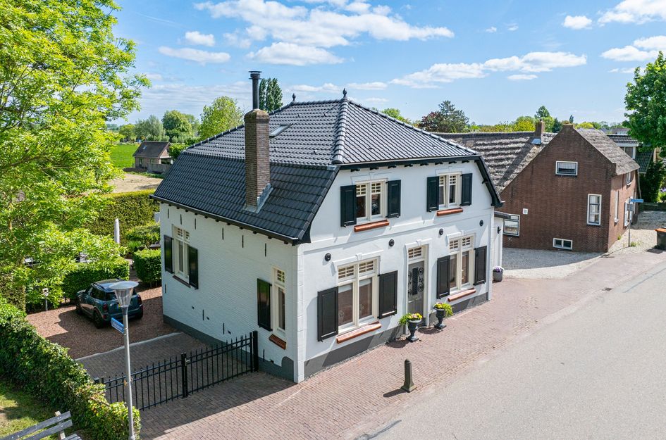 Dorpsweg 33