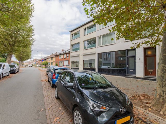 Valderenstraat 8, Geleen