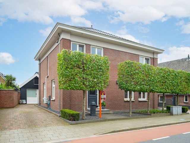 Enterstraat 106, Rijssen