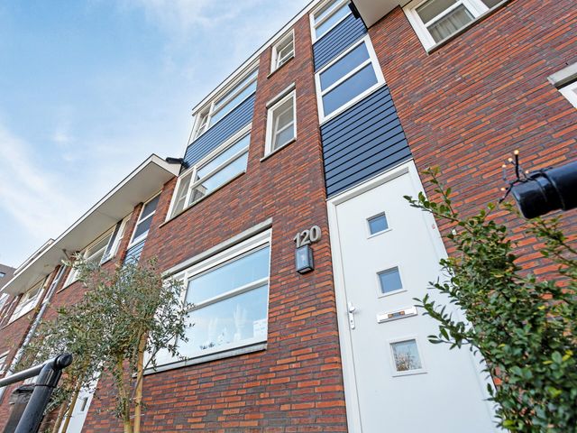 Wethouder Beversstraat 120, Enschede