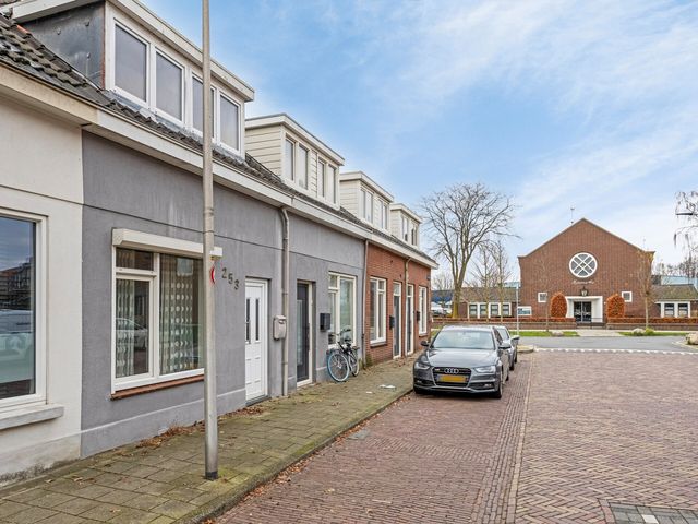 Dennenweg 253, Enschede