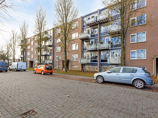 Laan van Blois 32, Beverwijk