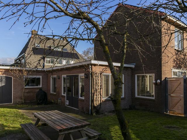 Apollostraat 15, Rheden