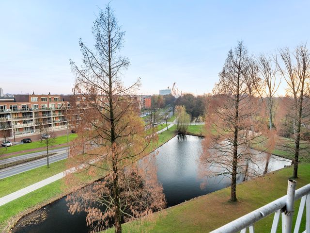 Burgemeester Van Haarenlaan 1320, Schiedam