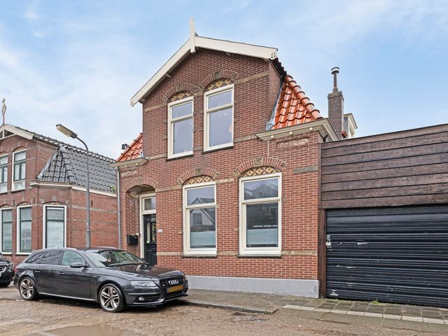 Ooievaarstraat 26, Zaandam