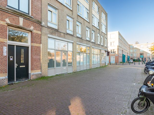 Suze Robertsonstraat 85, 'S-Gravenhage