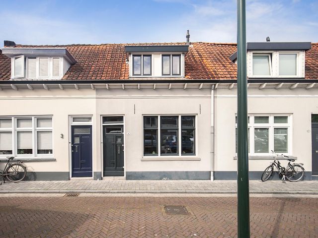 Pastoor Lancrietstraat 5, Bergen Op Zoom