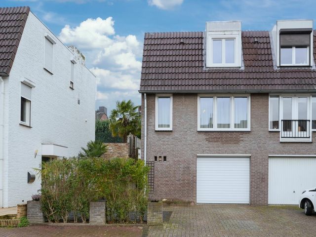 Dokter Schepelstraat 32, Gulpen