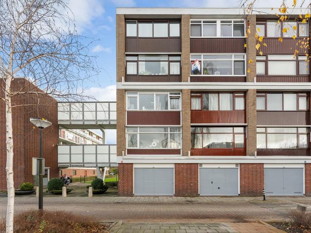 Einthovenstraat 82, Vlaardingen