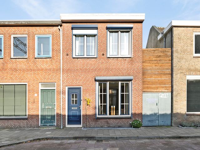 Zuid-Oosterstraat 48, Tilburg