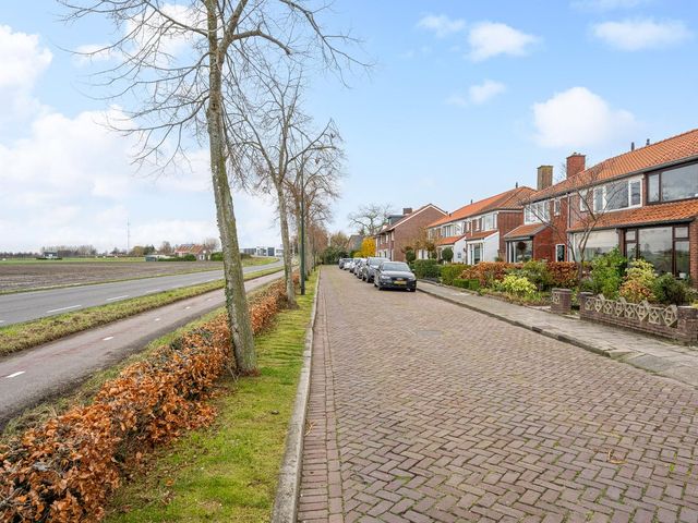 Parallelweg 8, Sint-Maartensdijk