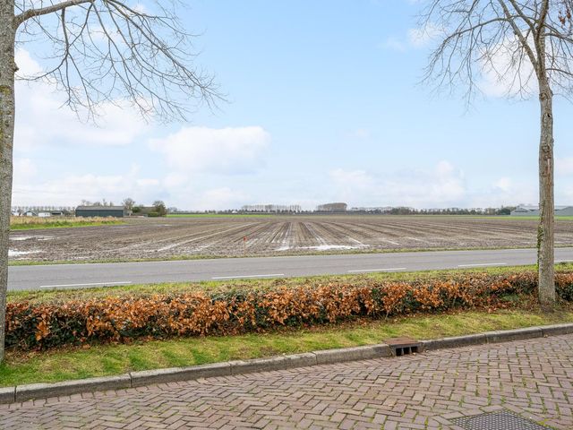 Parallelweg 8, Sint-Maartensdijk