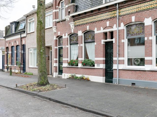 Nicolaas Pieckstraat 15, Tilburg