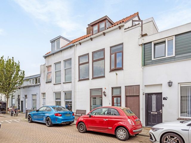 Maasstraat 23, Schiedam