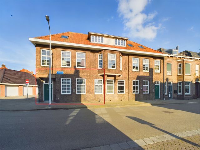 Burgemeester Geillstraat 18, Terneuzen