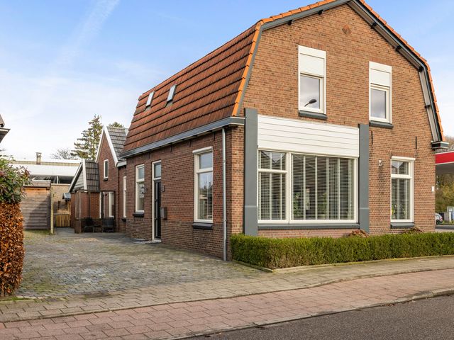 Oranjestraat 80, Holten