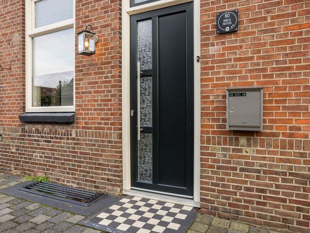 Oranjestraat 80, Holten