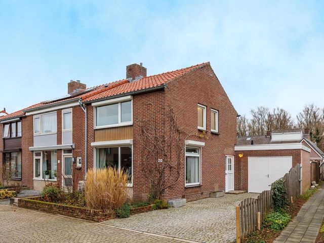 Wilgenstraat 20, Deest