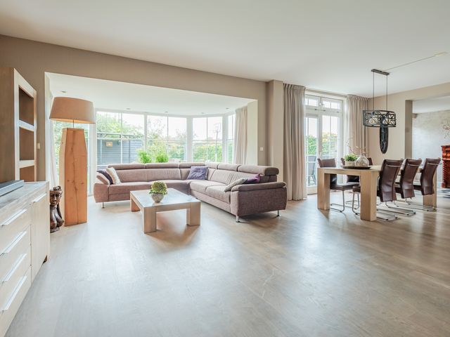 Steenenstraat 11, Oud-Beijerland