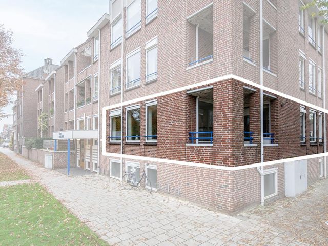 Deken van Oppensingel 71, Venlo