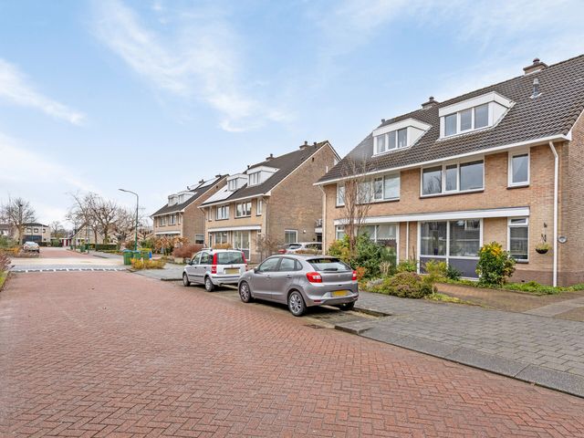 Varenmos 11, Veenendaal