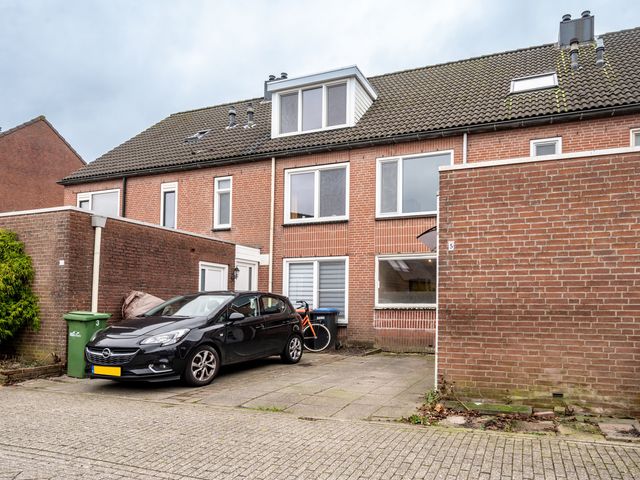 Ebstraat 5, Lelystad