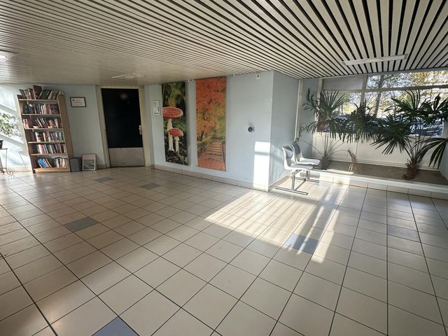 Schubertplein 2, Schiedam