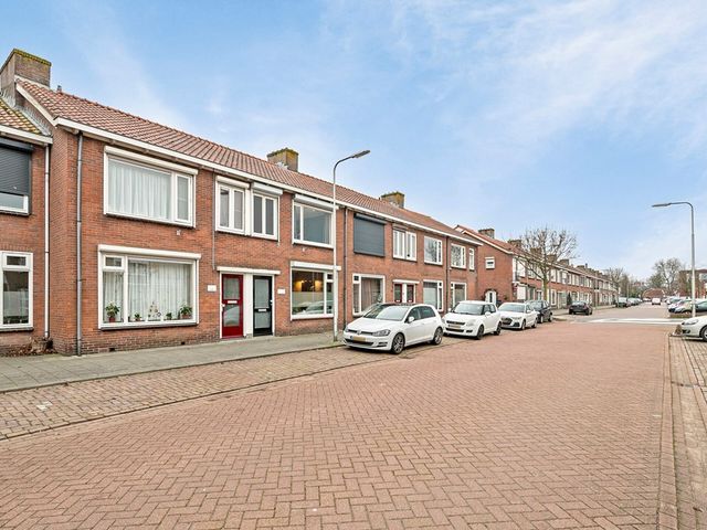 Prinses Beatrixstraat 62, Arkel