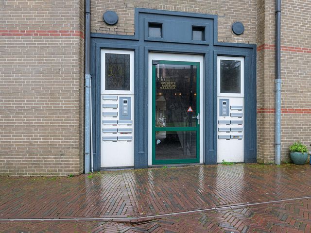 Dubbelebuurt 27, Alkmaar