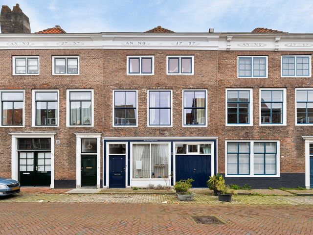 Bree 38, Middelburg