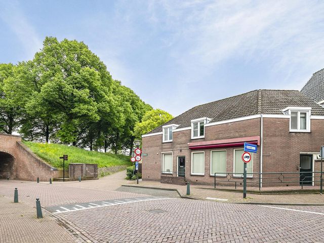 Dubbele Poort 10, Hulst