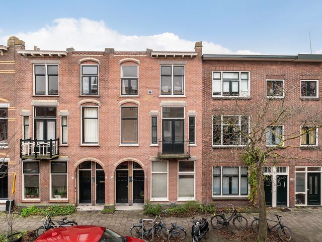 Drie Octoberstraat 18A, Leiden