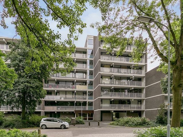 Elzendreef 53, Voorburg