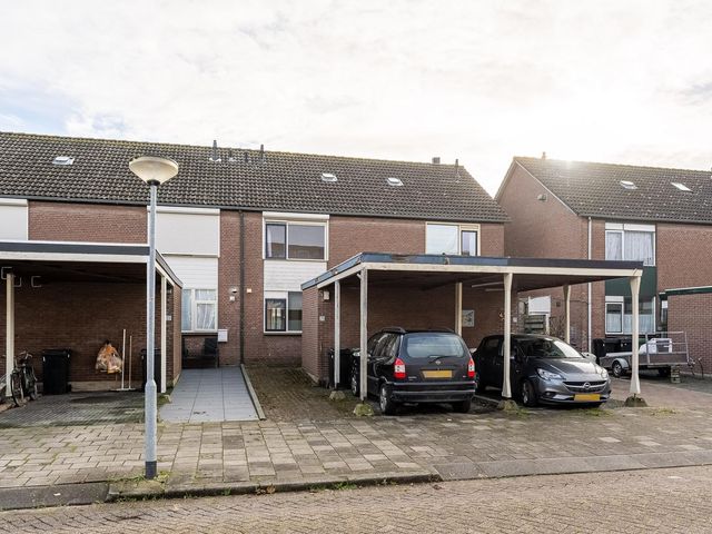 Kotterstraat 25, Tholen