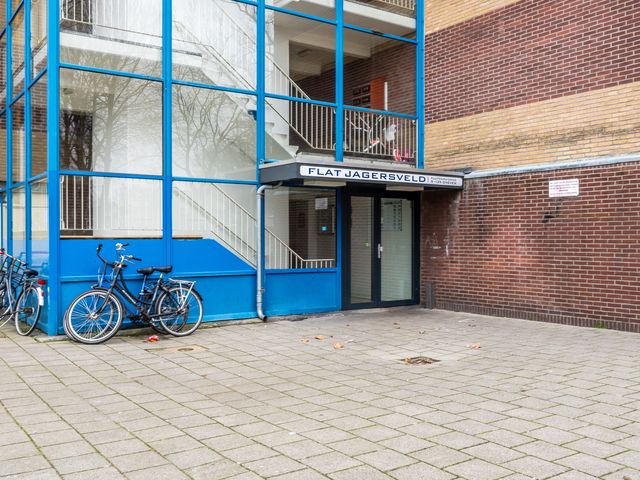 Fluitekruidweg 97, Zaandam