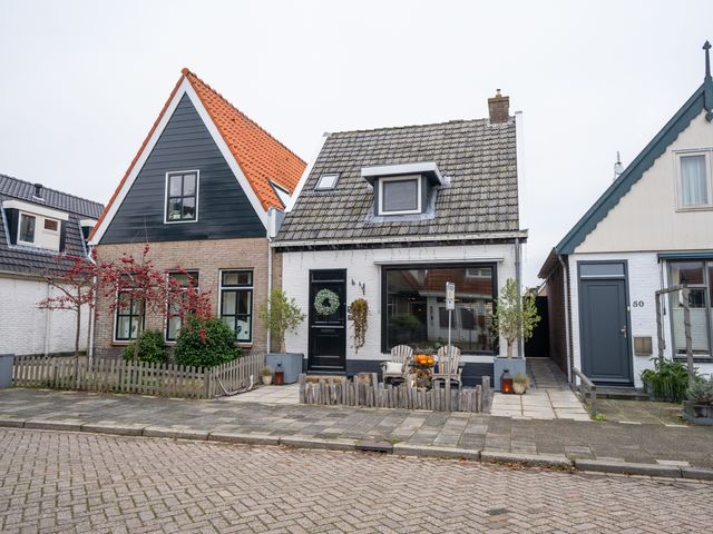 Kogerstraat 52, Den Burg