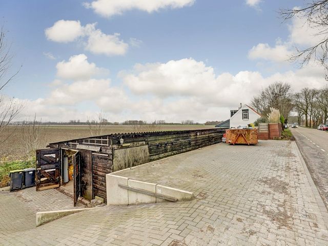 Middelsluissedijk OZ 82, Numansdorp