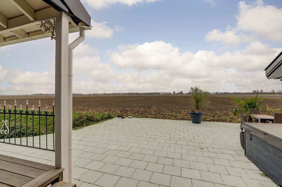 Middelsluissedijk Oz 82