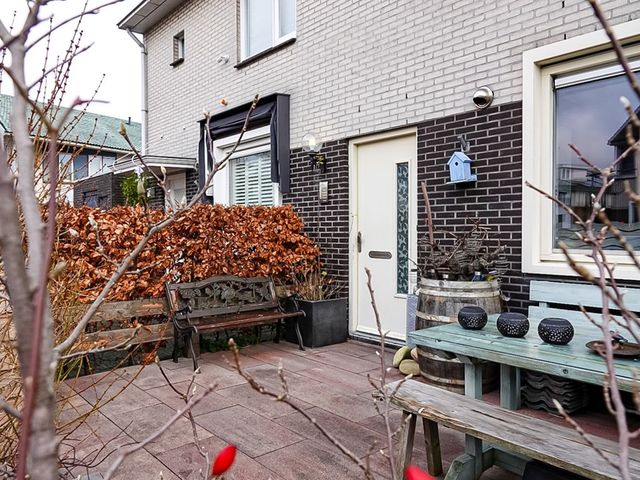 Antillenstraat 20, Purmerend