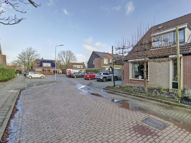 Oomskinderenstraat 22, Kapelle