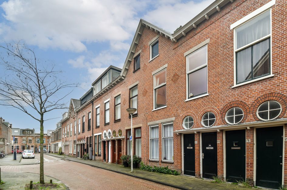 Bronkhorststraat 23