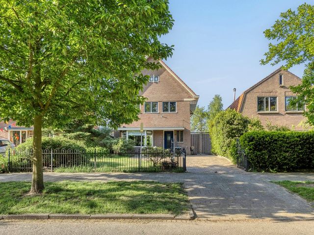 Stationsweg 22, Rhenen