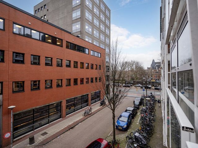 Eerste Van der Helststraat 1A 15, Amsterdam