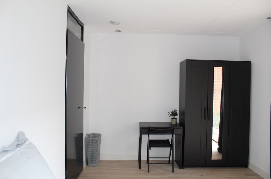 Klaas van Reeuwijkstraat 1