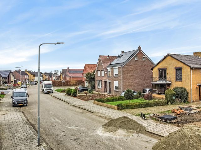 Dorpstraat 87, Echt