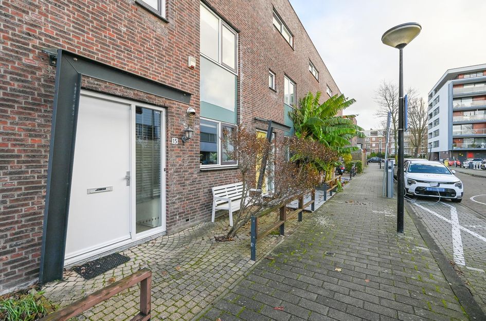 Drouwenstraat 15