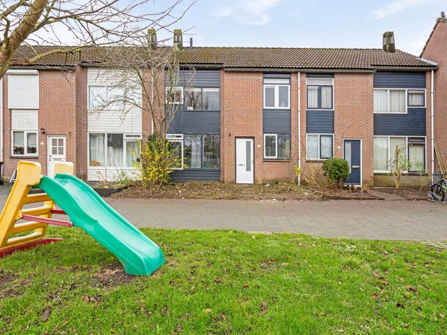 Medemblikpad 40, Emmeloord